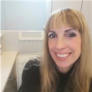 Sono appassionata di lingue e voglio trasmettere questa mia passione! Diplomata C2 Cambridge Proficiency. Degree in Communication Studies presso University of Wales